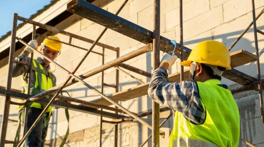 Gutter Repair and Sealing in Peru, IN